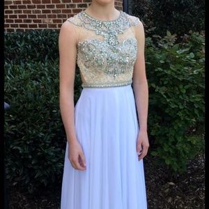 Backless Prom dress: white and blue